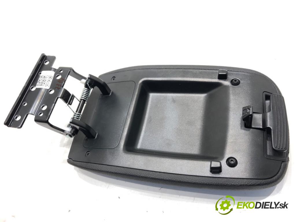 KIA CEED liftback 2022 88 kW 1.0 T-GDI 998 Lakťová opierka  (Lakťová opierka)