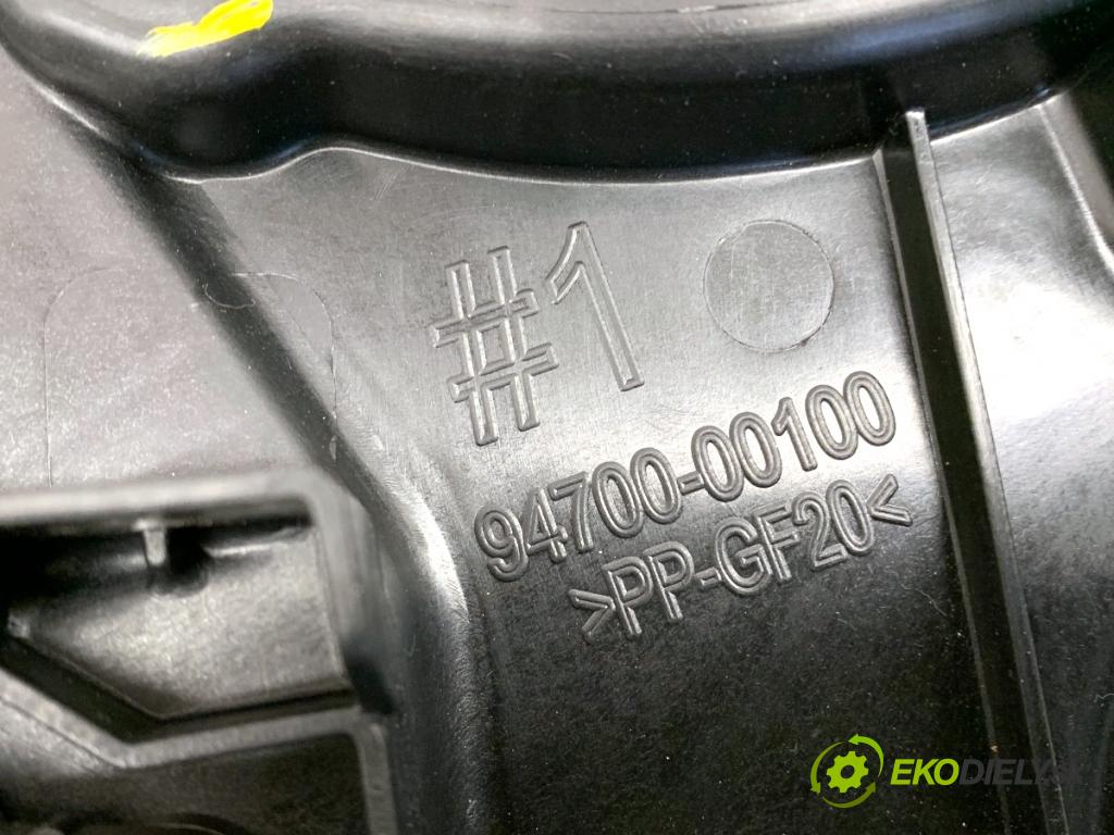 KIA CEED liftback 2022 88 kW 1.0 T-GDI 998 mechanismus okna levý zadní část 83470-J7000