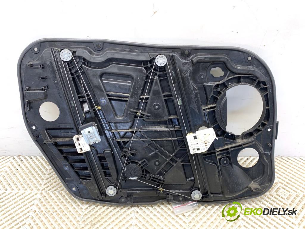 KIA CEED liftback 2022 88 kW 1.0 T-GDI 998 Mechanizmus okna pravy predný 82480-J7000