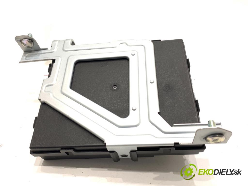 KIA CEED liftback 2022 88 kW 1.0 T-GDI 998 Modul komfortu 954A0-J7EA0 (Modul komfortu)