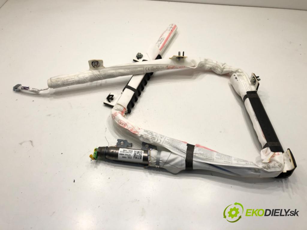 KIA CEED liftback 2022 88 kW 1.0 T-GDI 998 Stropný pravy J7850-2000