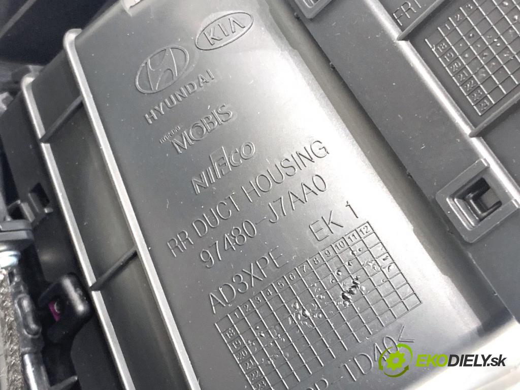 KIA CEED liftback 2022 88 kW 1.0 T-GDI 998 Mriežky kúrenia predný 84830-J7AA0