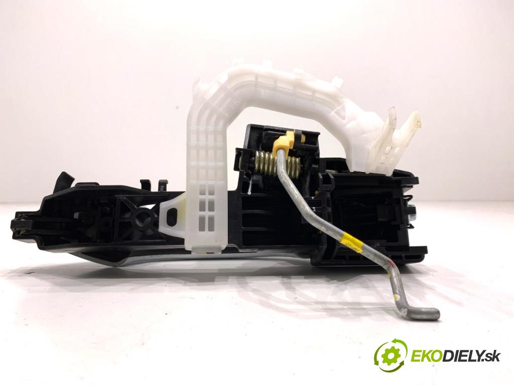 KIA CEED liftback 2022 88 kW 1.0 T-GDI 998 Kľučka vonkajšia pravy predný