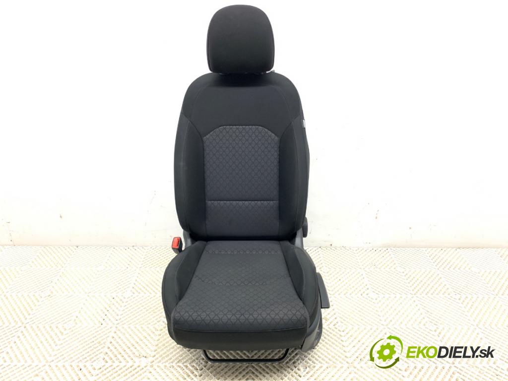 KIA CEED liftback 2022 88 kW 1.0 T-GDI 998 Sedadlo ľavy predný 