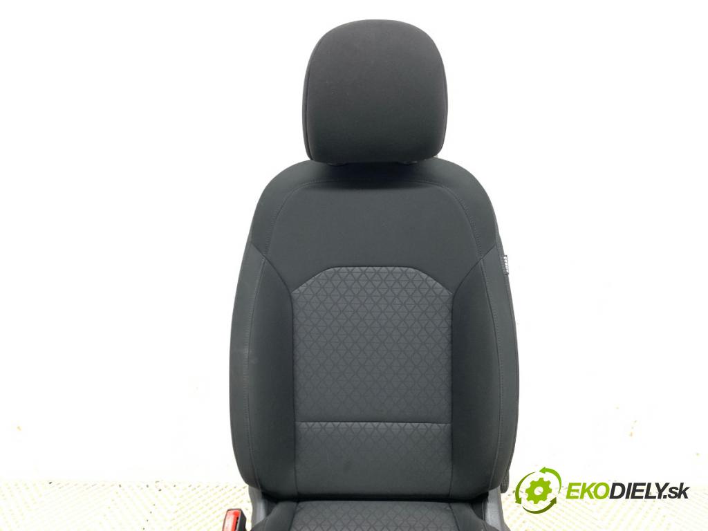 KIA CEED liftback 2022 88 kW 1.0 T-GDI 998 Sedadlo ľavy predný