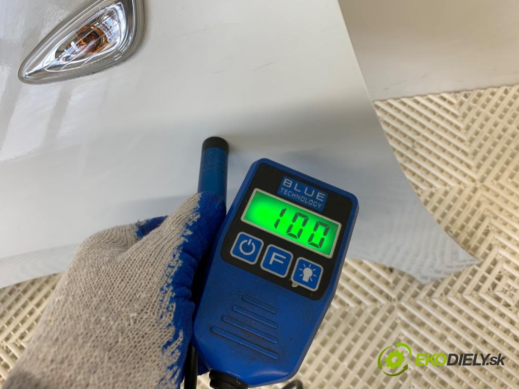 KIA CEED liftback 2022 88 kW 1.0 T-GDI 998 blatník levý přední část WD