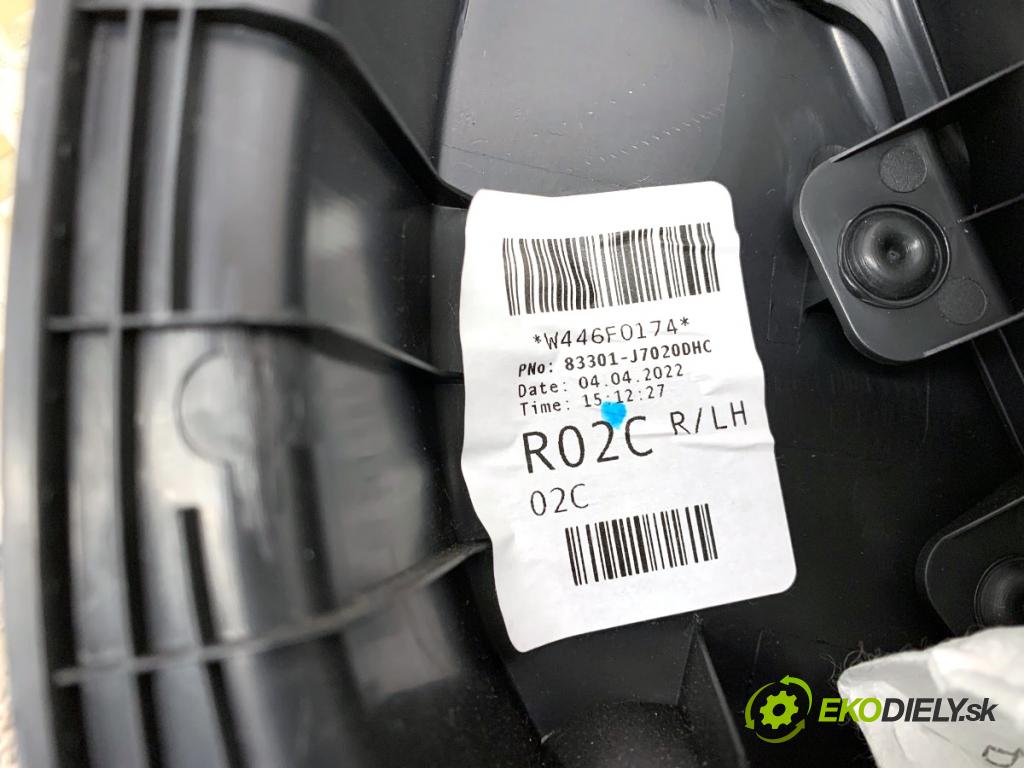 KIA CEED liftback 2022 88 kW 1.0 T-GDI 998 čalúnenie Dvere ľavy zad