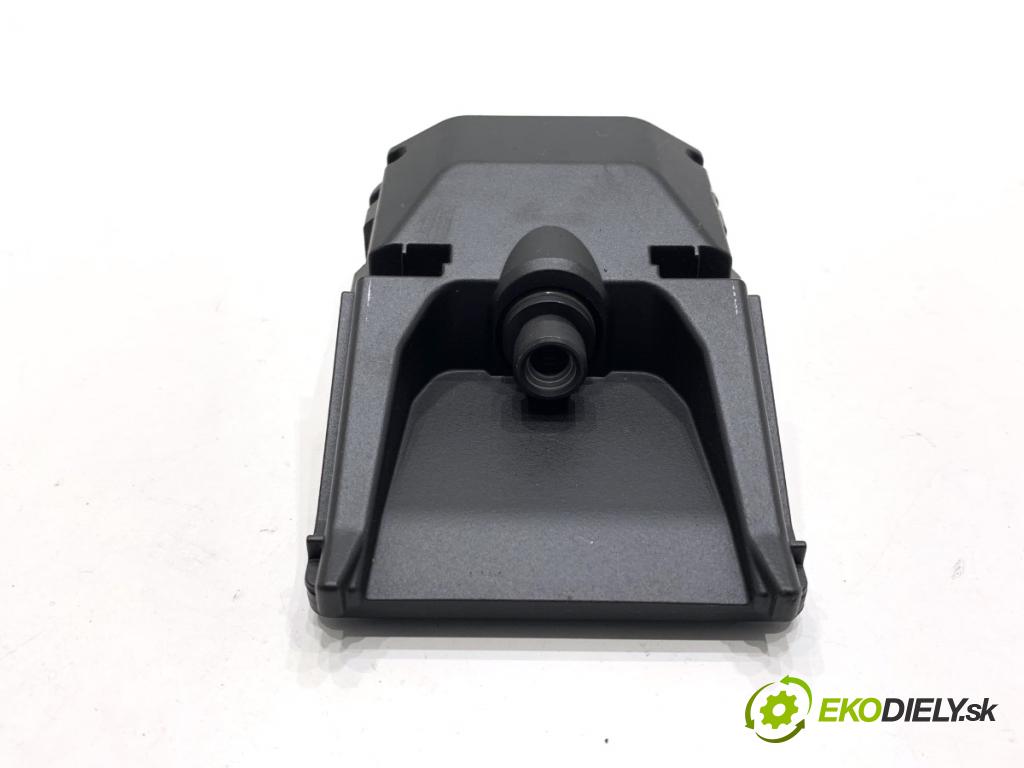 KIA CEED liftback 2022 88 kW 1.0 T-GDI 998 KAMERA okna prednej 99211J7700