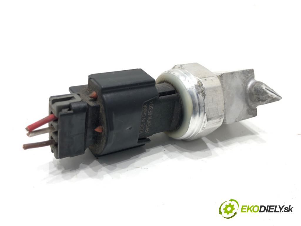 KIA CEED liftback 2022 88 kW 1.0 T-GDI 998 Snímač klimatizácie 92CP8-12 (Snímač klimatizácie)