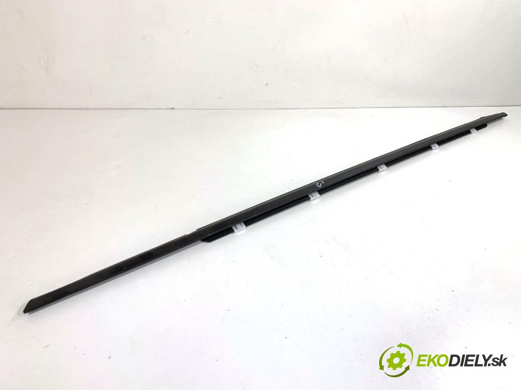 KIA CEED liftback 2022 88 kW 1.0 T-GDI 998 Lišta Sbírání: predný ľavy