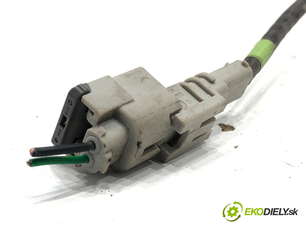 KIA CEED liftback 2022 88 kW 1.0 T-GDI 998 Snímač teploty spalín 39230-04CD1 (Snímač)