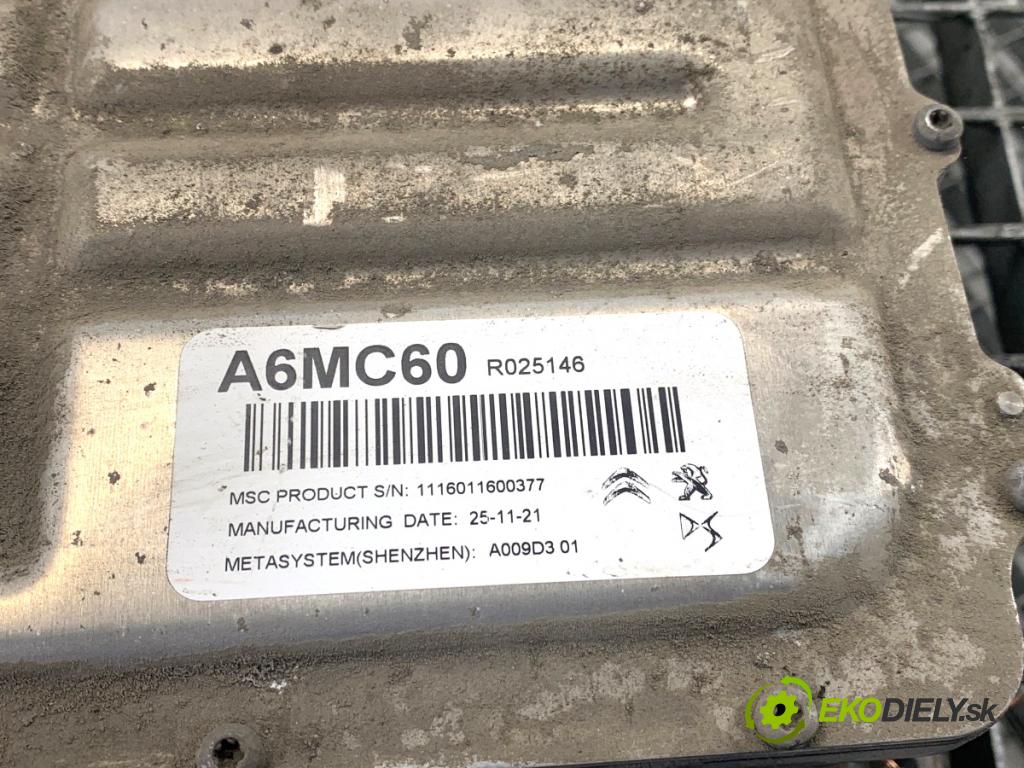 PEUGEOT 3008 SUV 2021 147 kW Hybrid4 (M45GBU) 1598 INVERTOR: invertor Menič NAPÄTIA: 9848353980