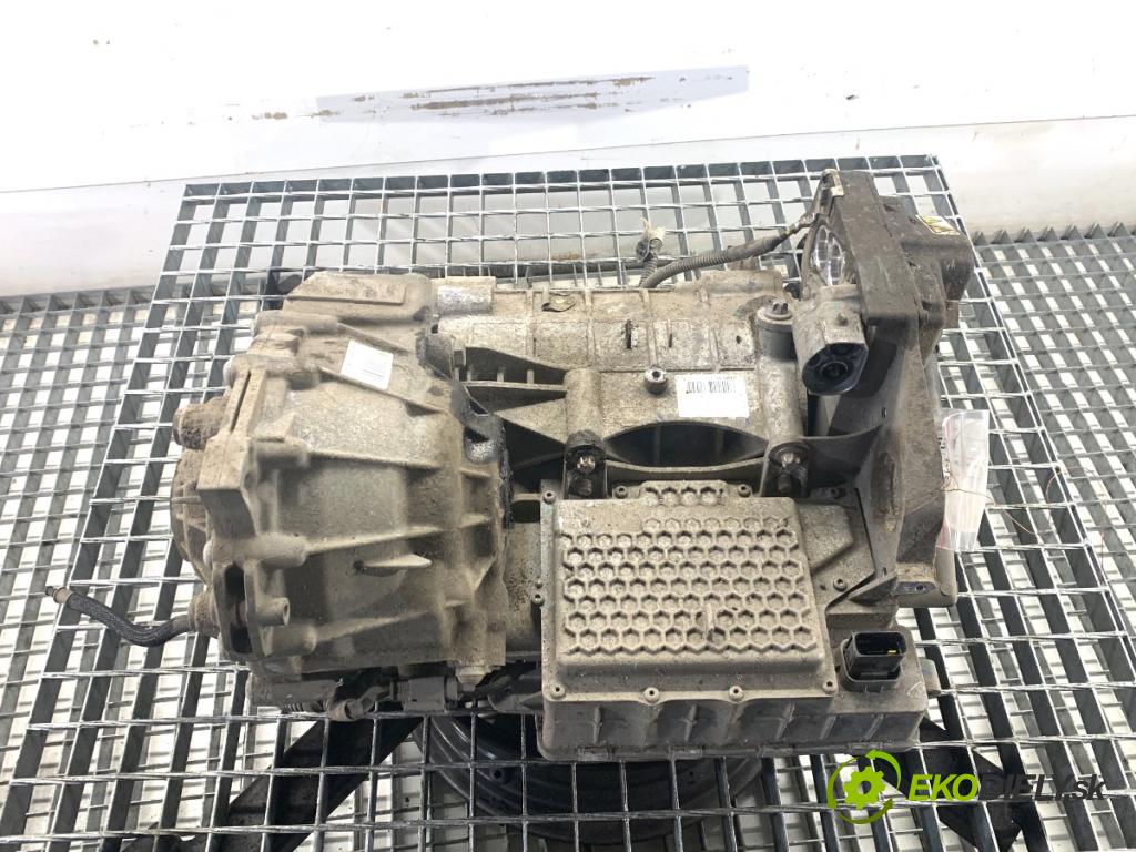 PEUGEOT 3008 SUV 2021 147 kW Hybrid4 (M45GBU) 1598 Motor elektrický 3V9N