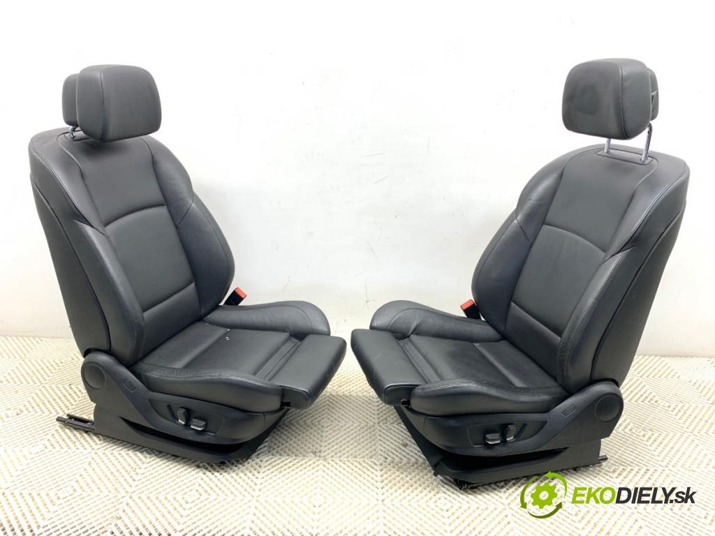 BMW F11 Kombi 2011 190 kW 530 d xDrive 2993 Sedadlá, sedačky Sedadlo bočné