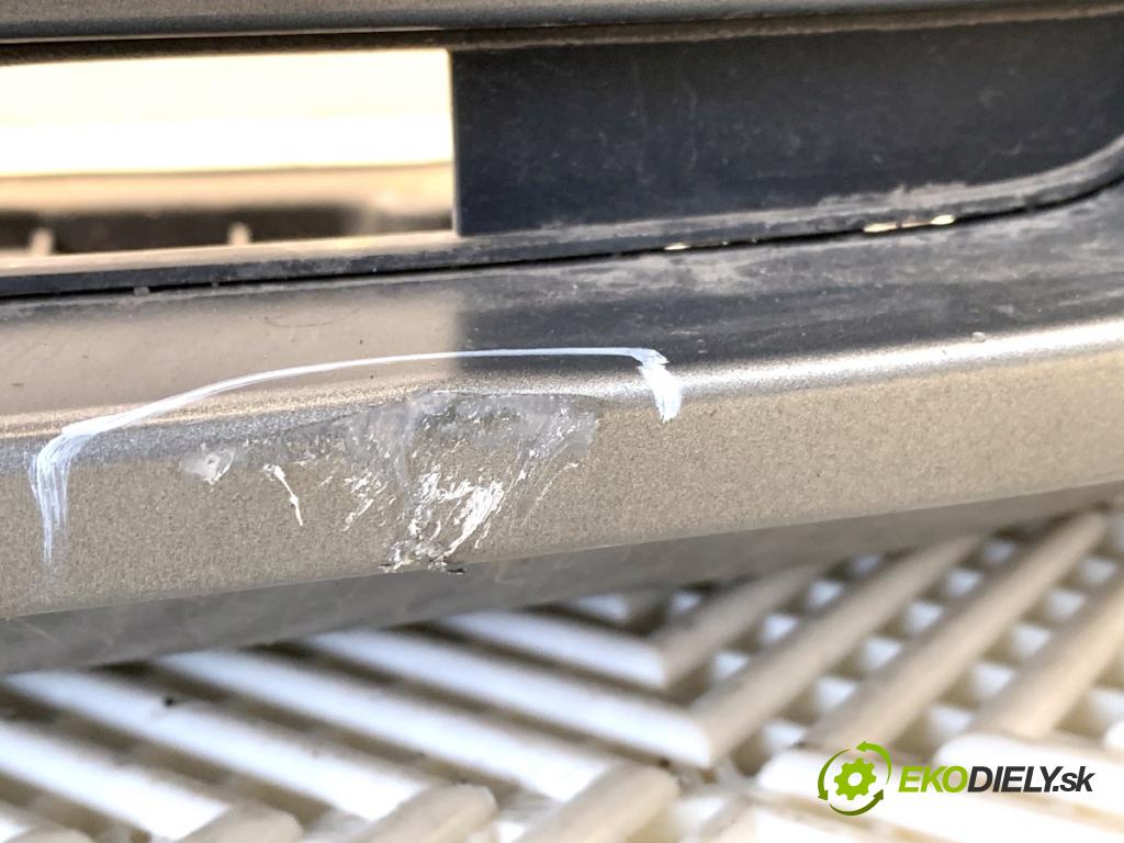 SKODA KAMIQ SUV 2023 81 kW 1.0 TSI 999 Nárazník predný  (Kľučka dverí ostatné)