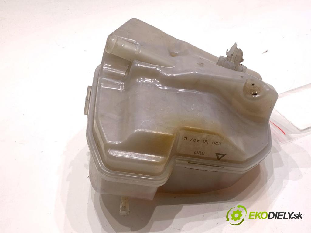SKODA KAMIQ SUV 2023 81 kW 1.0 TSI 999 Nádržka vyrovnávacia (kvapaliny) chladiaceho 2Q0121407