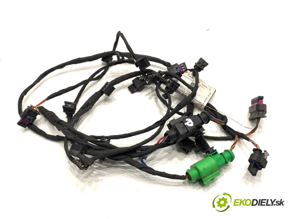 SKODA KAMIQ SUV 2023 81 kW 1.0 TSI 999 Káblovačka PDC predný 658971095A