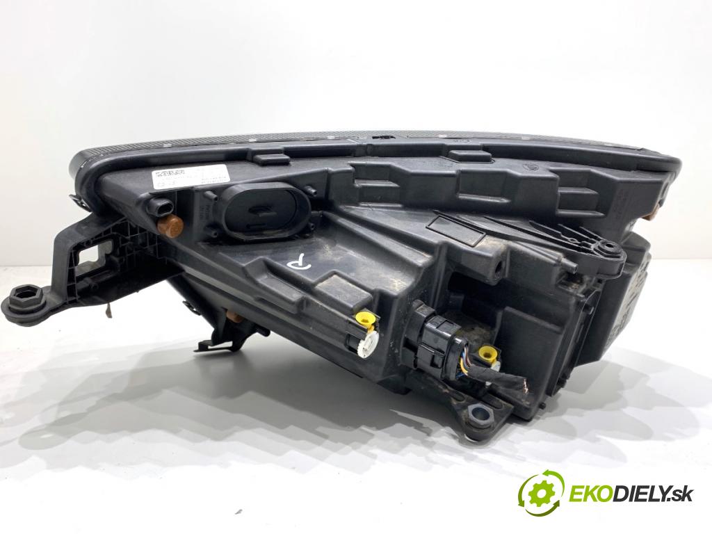 SKODA KAMIQ SUV 2023 81 kW 1.0 TSI 999 Svetlomet pravy predný 658941016