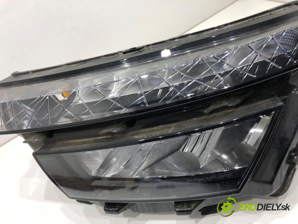 SKODA KAMIQ SUV 2023 81 kW 1.0 TSI 999 Svetlomet ľavy predný 658941015