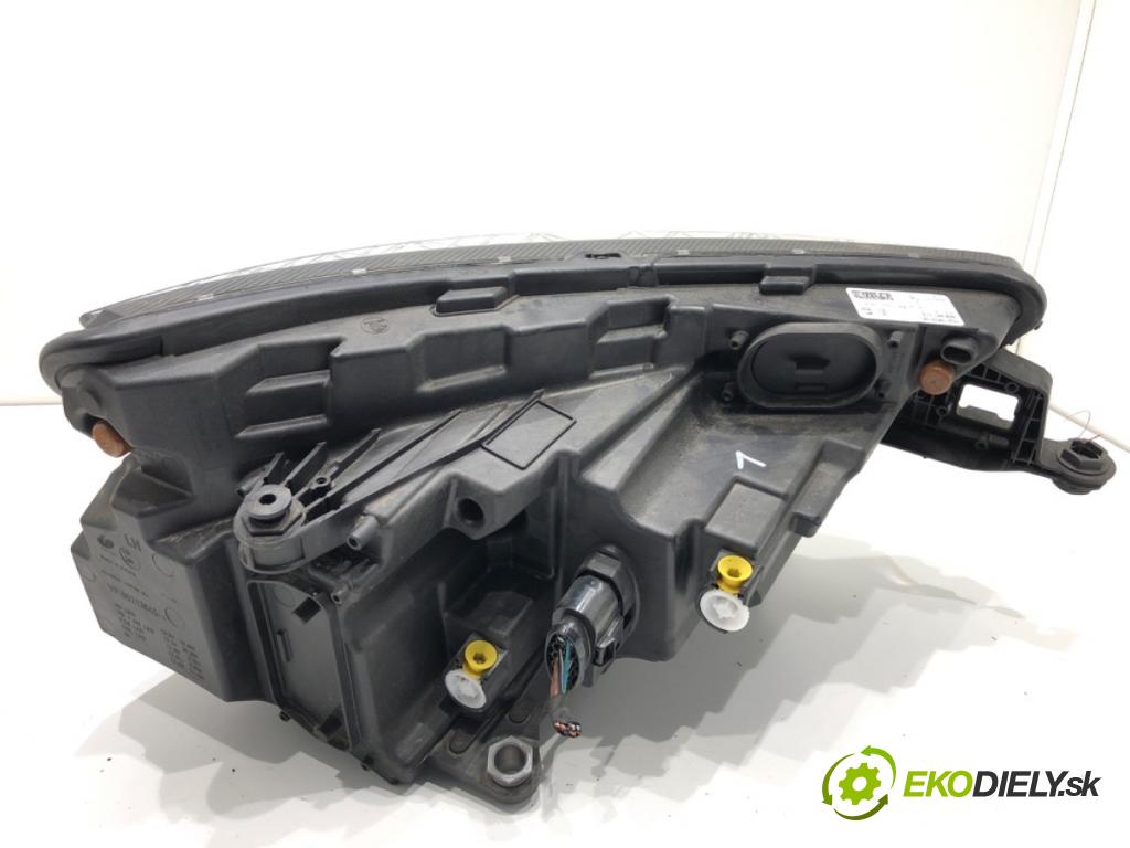 SKODA KAMIQ SUV 2023 81 kW 1.0 TSI 999 Svetlomet ľavy predný 658941015