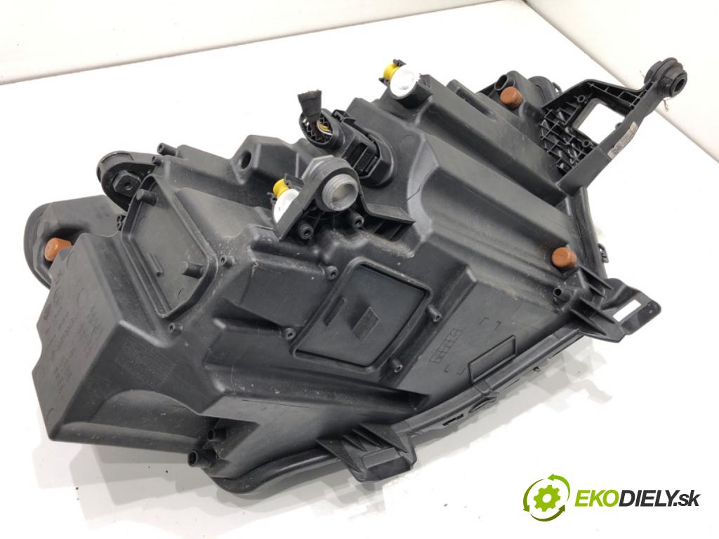 SKODA KAMIQ SUV 2023 81 kW 1.0 TSI 999 Svetlomet ľavy predný 658941015