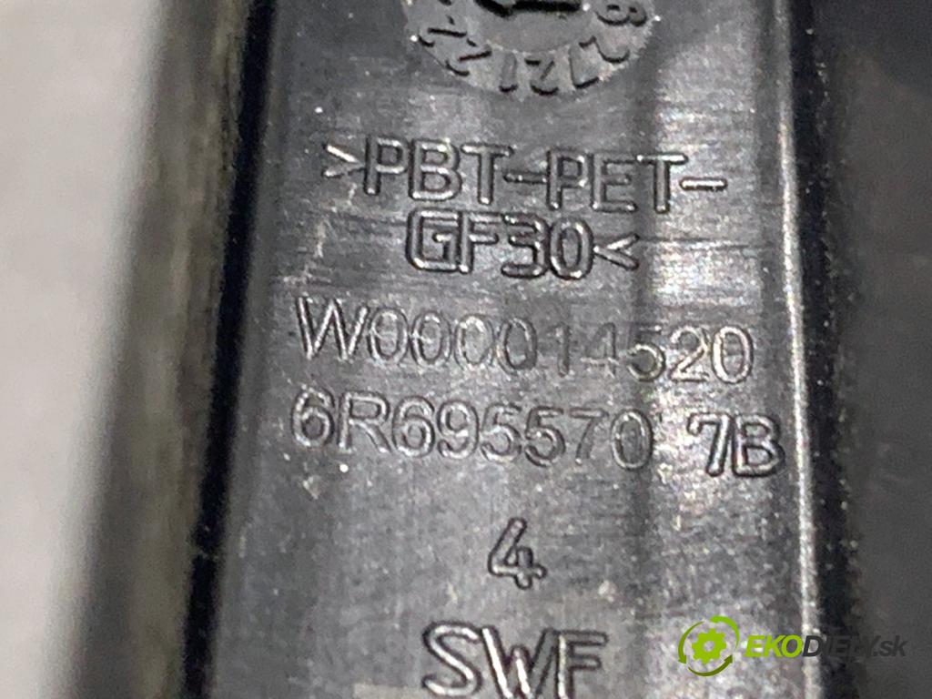 SKODA KAMIQ SUV 2023 81 kW 1.0 TSI 999 Rameno stierače zad