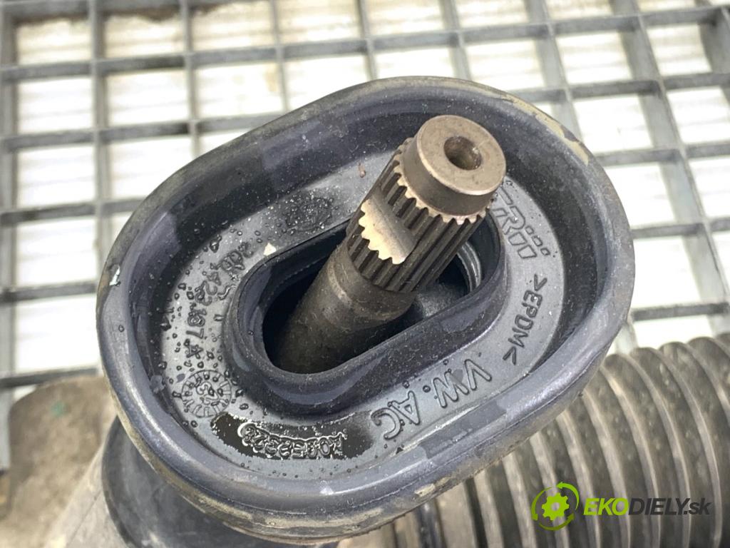 SKODA KAMIQ SUV 2023 81 kW 1.0 TSI 999 riadenie volantu Riadenie 2Q1423057N