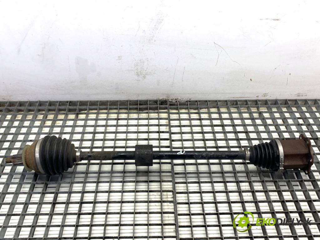 SKODA KAMIQ SUV 2023 81 kW 1.0 TSI 999 Poloos pravy predný 2Q0407272CB