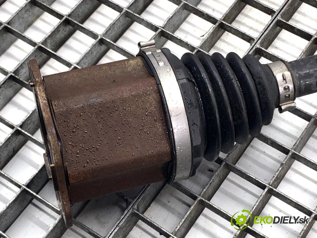 SKODA KAMIQ SUV 2023 81 kW 1.0 TSI 999 Poloos pravy predný 2Q0407272CB