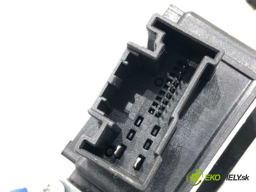 SKODA KAMIQ SUV 2023 81 kW 1.0 TSI 999 Mechanizmus okna ľavy predný 2Q1959405C