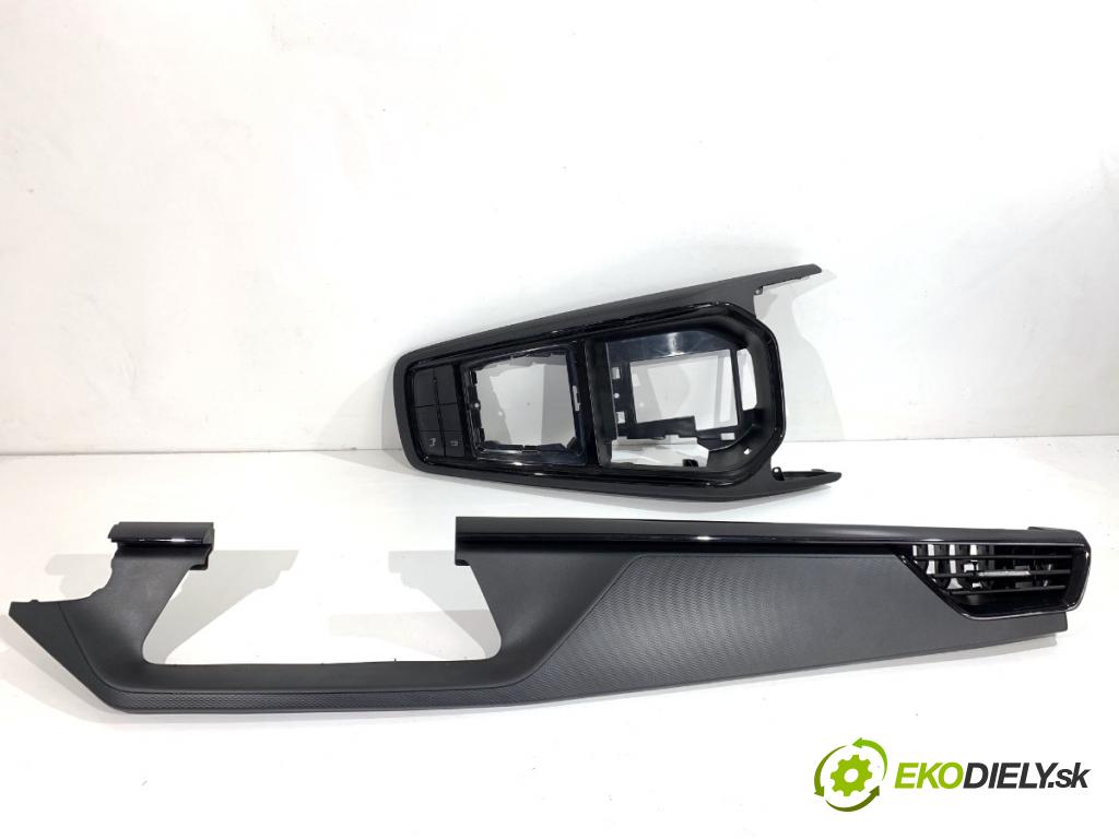 SKODA KAMIQ SUV 2023 81 kW 1.0 TSI 999 lišty kryt 655863212A 655858418CB (Lišta)