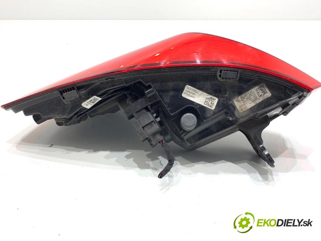 SKODA KAMIQ SUV 2023 81 kW 1.0 TSI 999 Svetlo pravy zad 658945096