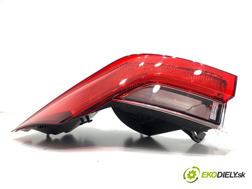 SKODA KAMIQ SUV 2023 81 kW 1.0 TSI 999 Svetlo ľavy zad 658945095