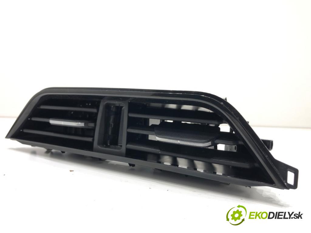 SKODA KAMIQ SUV 2023 81 kW 1.0 TSI 999 Mriežky kúrenia predný stredna 654820951D