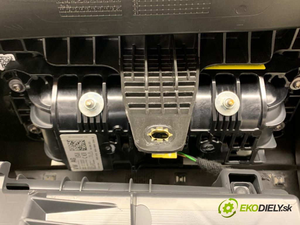 SKODA KAMIQ SUV 2023 81 kW 1.0 TSI 999 Palubná doska silentbloku 3V0880201AP