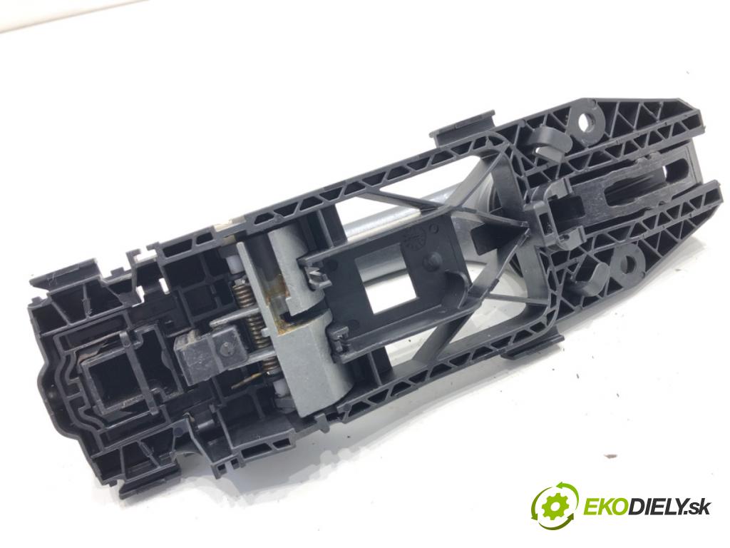 SKODA KAMIQ SUV 2023 81 kW 1.0 TSI 999 Kľučka vonkajšia pravy zad 5N0839885H