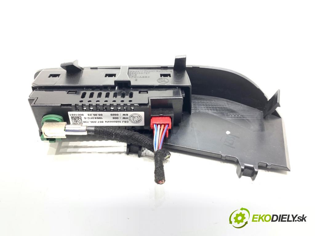 SKODA KAMIQ SUV 2023 81 kW 1.0 TSI 999 HNÍZDO: USB 655035727