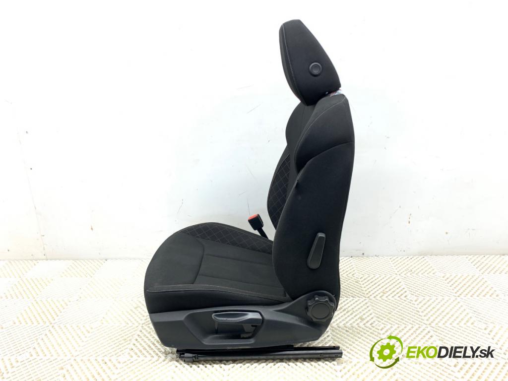 SKODA KAMIQ SUV 2023 81 kW 1.0 TSI 999 Sedadlo ľavy predný