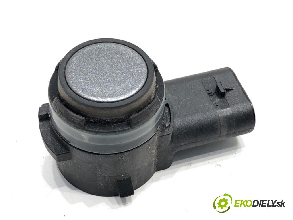 SKODA KAMIQ SUV 2023 81 kW 1.0 TSI 999 Snímač PDC 5Q0919275B