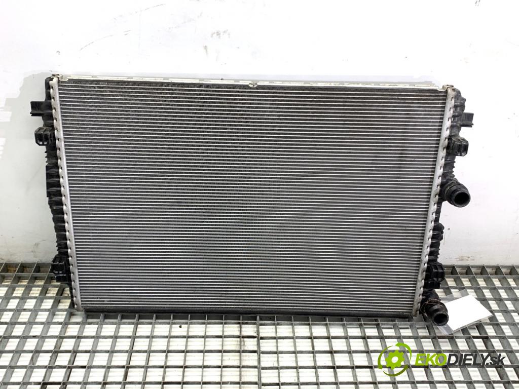 SKODA KAMIQ SUV 2023 81 kW 1.0 TSI 999 chladič vody 2Q0121253R (Vodní chladič)