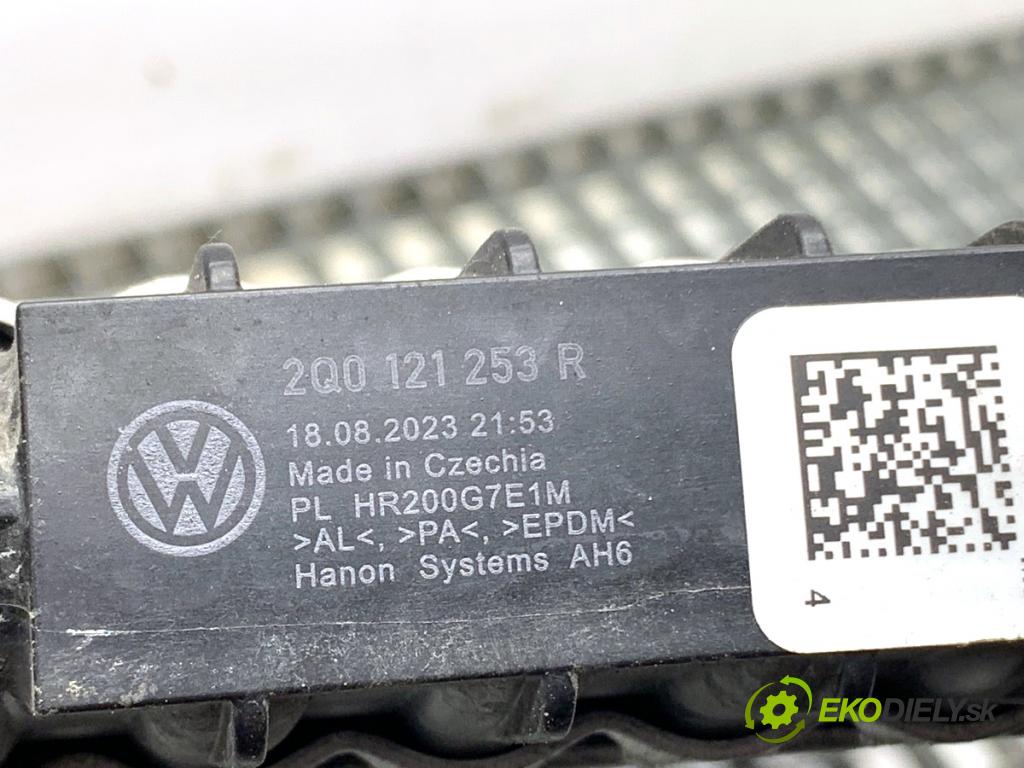 SKODA KAMIQ SUV 2023 81 kW 1.0 TSI 999 Chladič vody 2Q0121253R (Chladič vody)