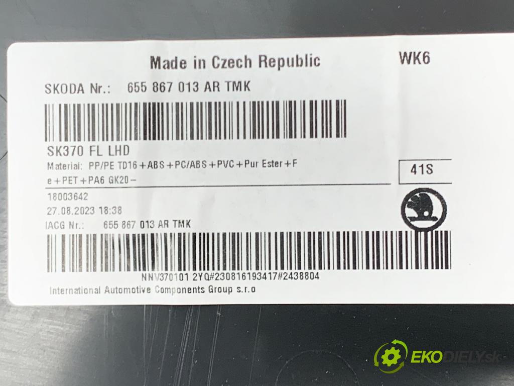 SKODA KAMIQ SUV 2023 81 kW 1.0 TSI 999 čalúnenie Dvere ľavy predný