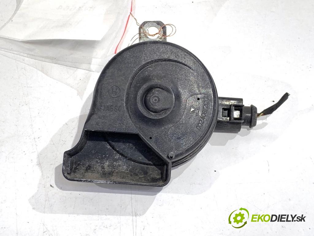 SKODA KAMIQ SUV 2023 81 kW 1.0 TSI 999 klaksón 2Q0951223A