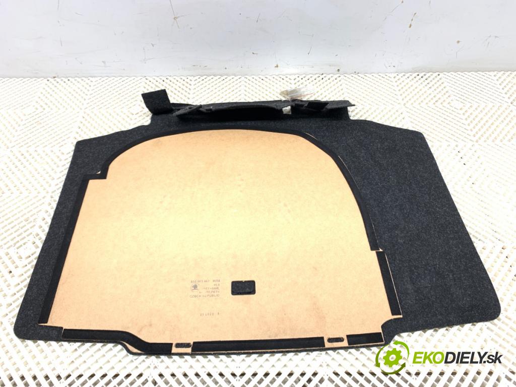 SKODA KAMIQ SUV 2023 81 kW 1.0 TSI 999 KRYTINA: kufra 658863463