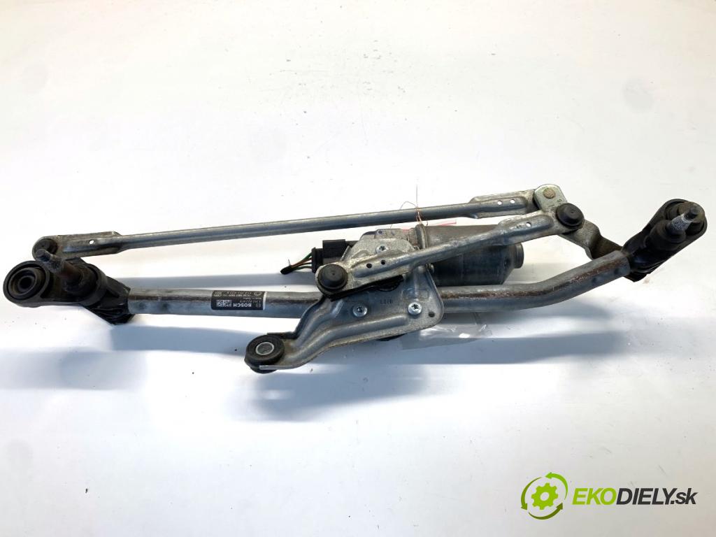 SKODA KAMIQ SUV 2023 81 kW 1.0 TSI 999 Mechanizmus stieračov predný 658955023B (Motorček stieračov predný)