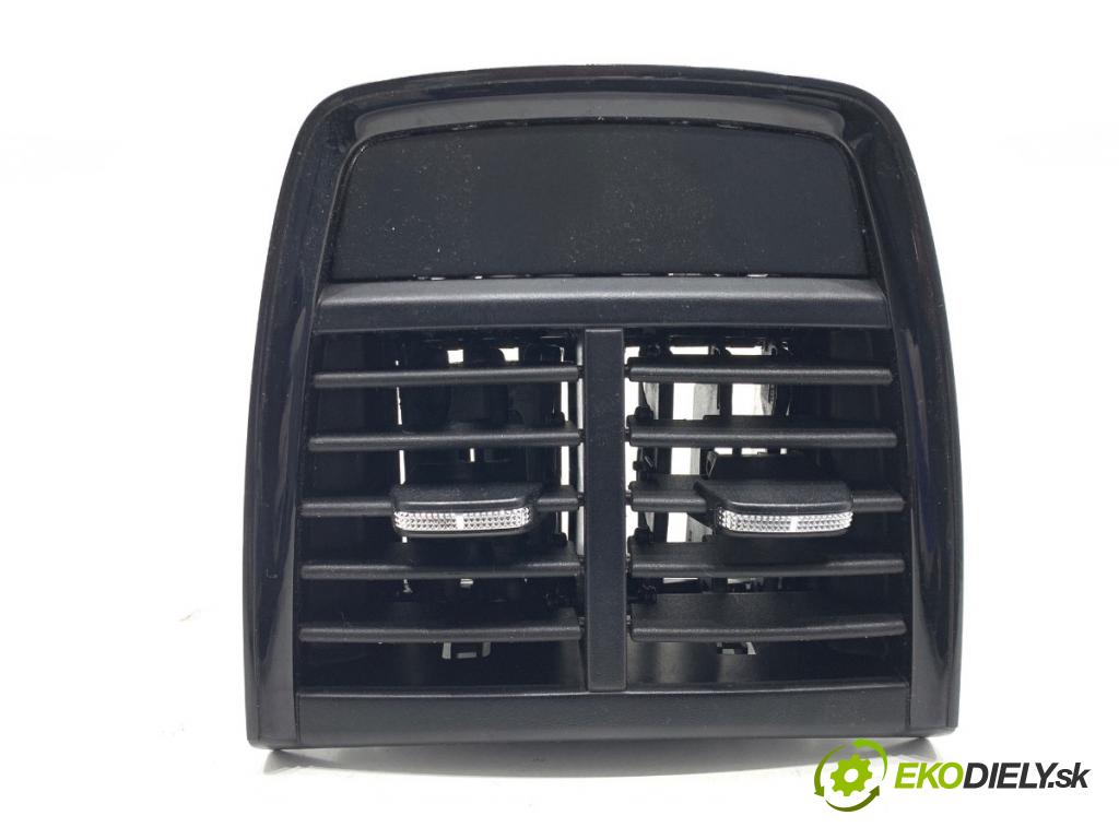 SKODA KAMIQ SUV 2023 81 kW 1.0 TSI 999 Mriežky kúrenia zad 654819203