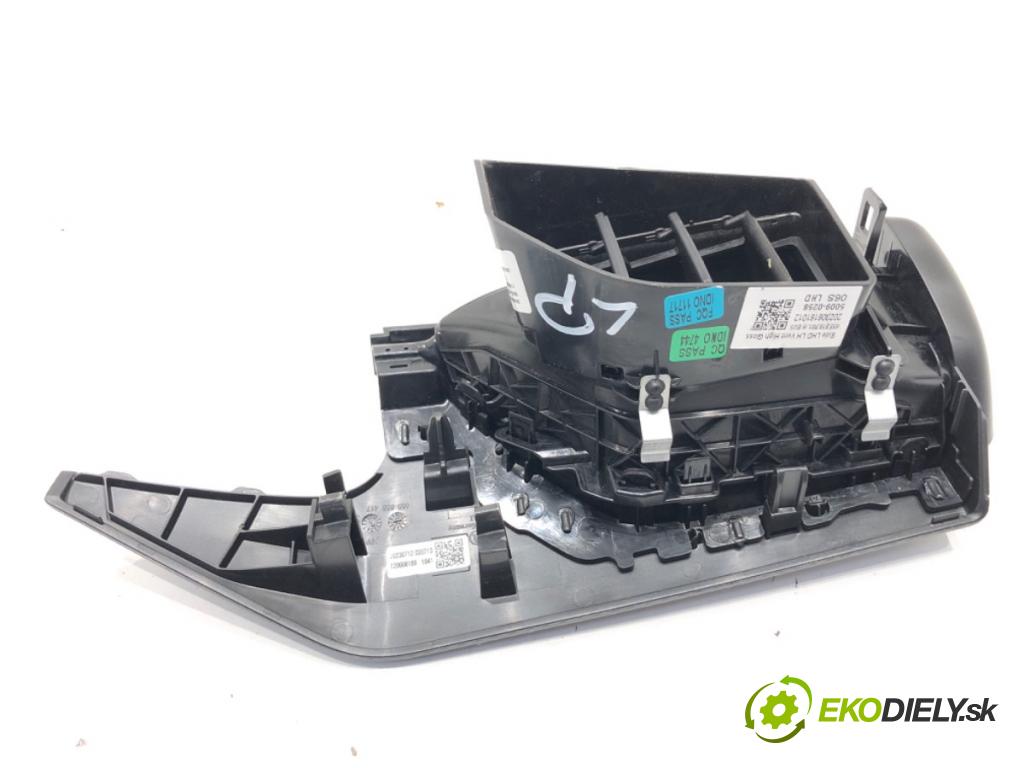 SKODA KAMIQ SUV 2023 81 kW 1.0 TSI 999 Mriežky kúrenia ľavy predný 655819701H