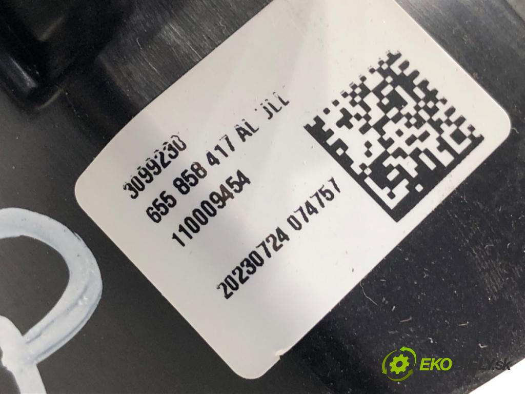 SKODA KAMIQ SUV 2023 81 kW 1.0 TSI 999 Mriežky kúrenia ľavy predný 655819701H