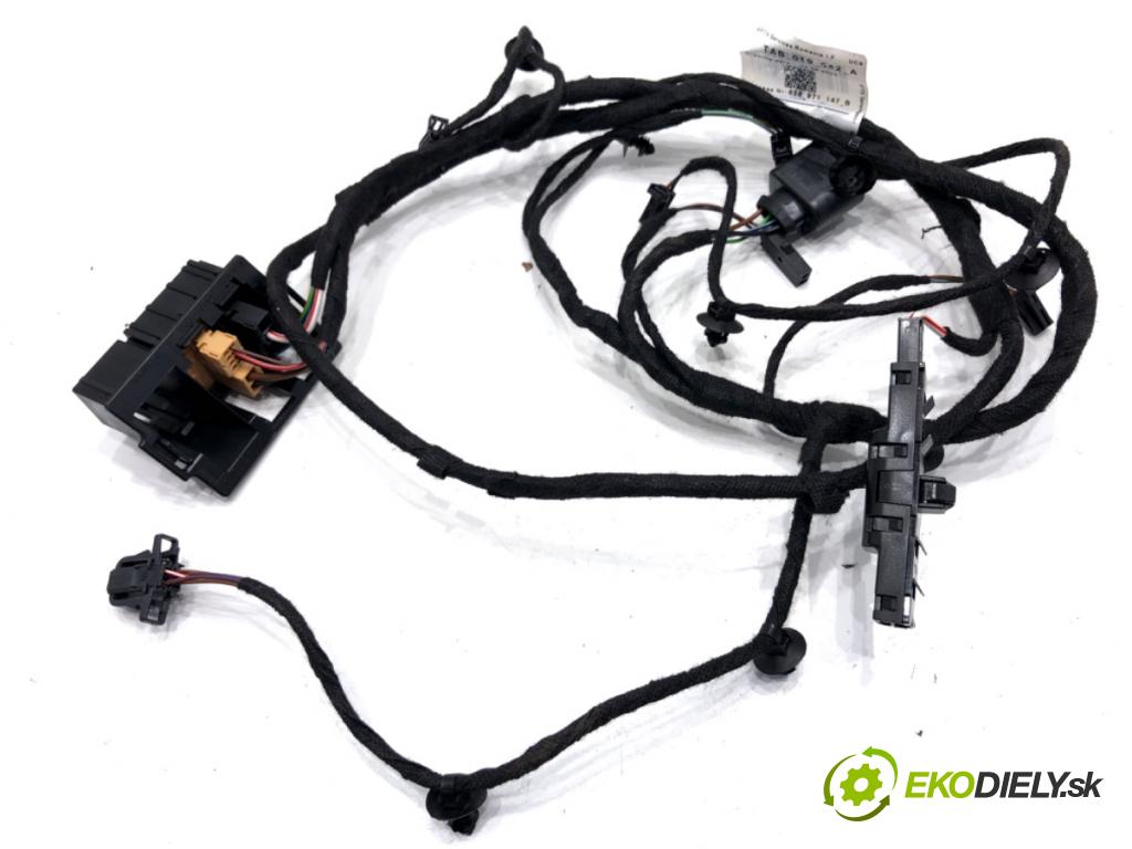 SKODA KAMIQ SUV 2023 81 kW 1.0 TSI 999 Káblovačka dverí kufra zad 658971147B