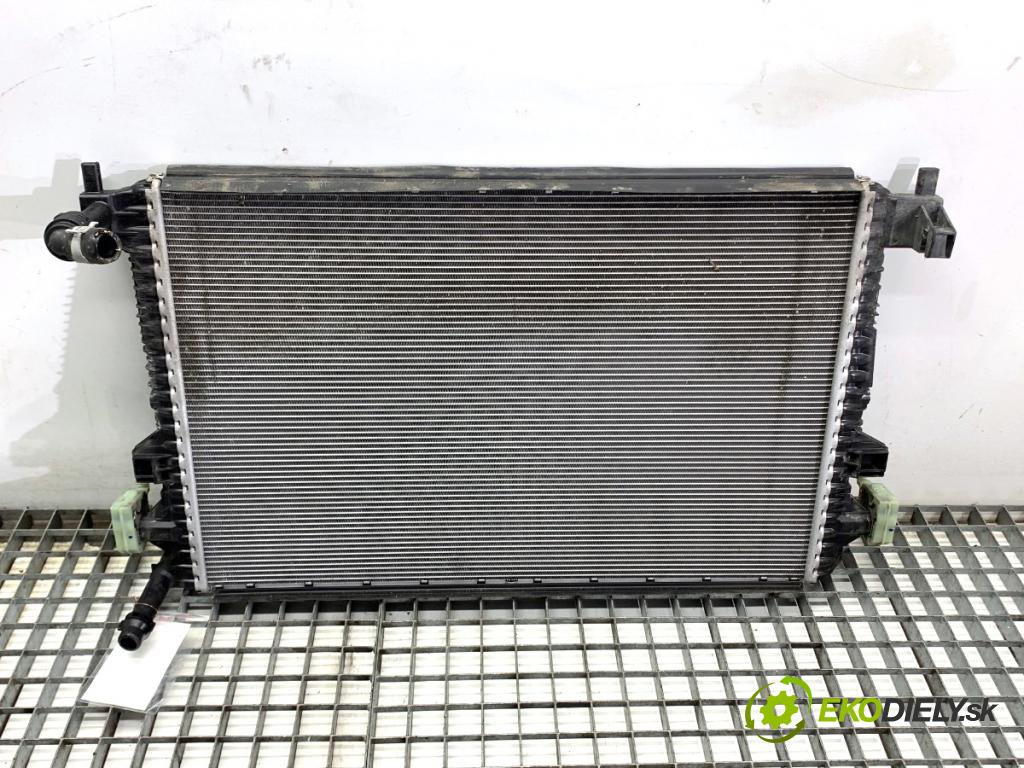 SKODA KAMIQ SUV 2023 81 kW 1.0 TSI 999 chladič vody 2Q0121253S (Vodní chladič)